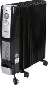 Geepas GRH9102 2900W 13 Fins Oil Filled Radiator Heater with Fan (best oil filled heater)